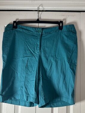 Signature Teal Casual Shorts